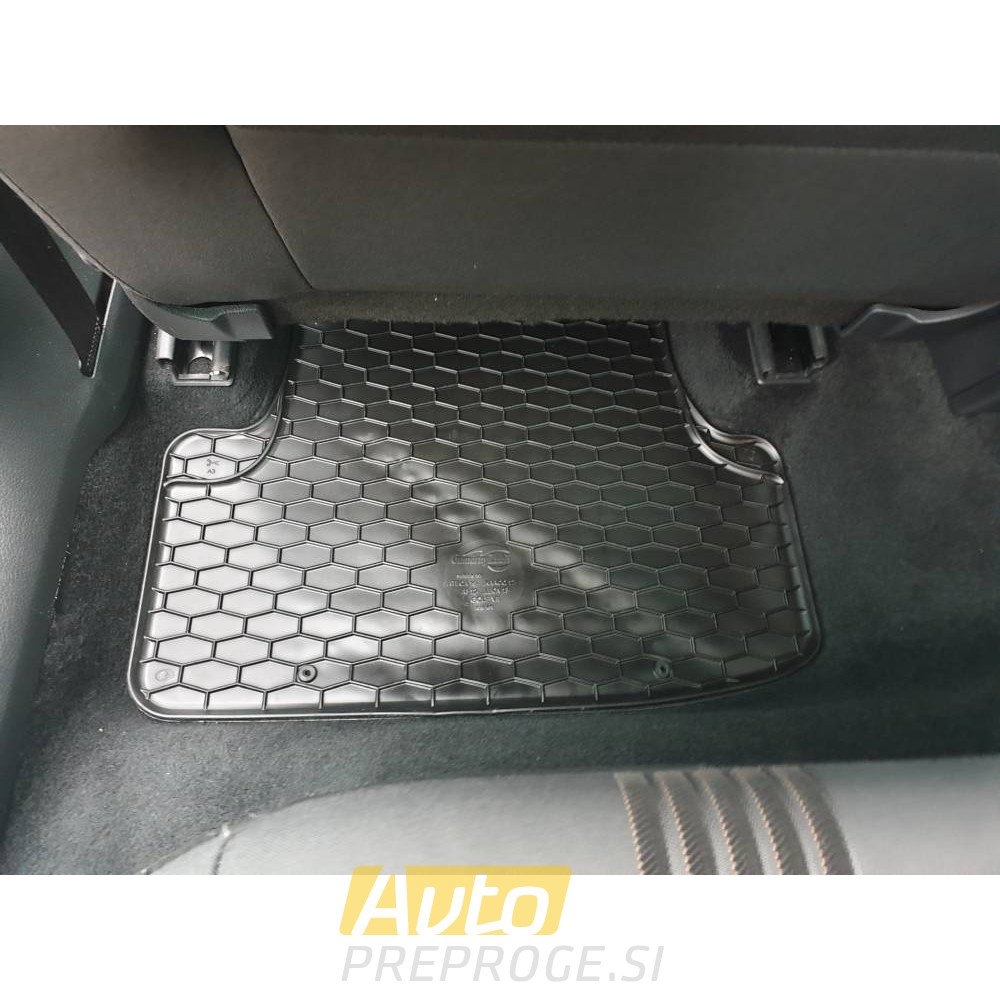 Gumeni tepisi za auto AUDI A3 (8V) (2012 - 2020); SEAT Leon (2012 - 2020); VOLKSWAGEN Golf 7 (2012 - 2019); VOLKSWAGEN Golf 8 (2020 - ); AUDI A3 (8Y) (2012 - 2020 ) — slika 4