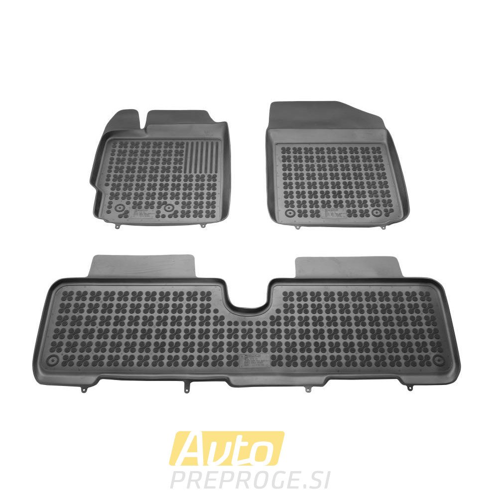 3D gumeni tepisi za auto TOYOTA Urban Cruiser (2008 - 2014); TOYOTA Yaris II (2005 - 2011)