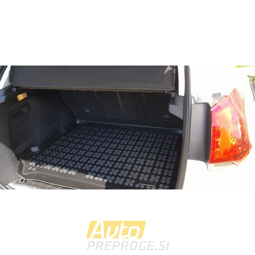 Kadica za prtljažnik PEUGEOT 2008 (13-19)
