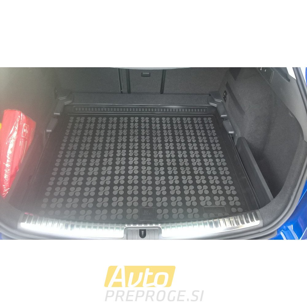 Kadica za prtljažnik SEAT LEON ST (donja polica) (14-20)