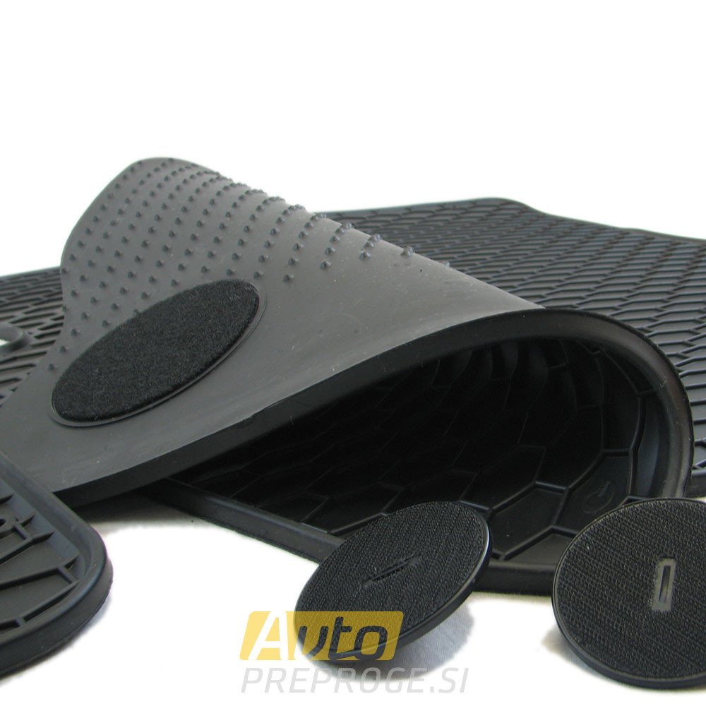 Gumeni tepisi za auto BMW 3 (F30) xDrive (Limuzina) (2012 - 2018); BMW 3 (F31) xDrive (Touring) (2012 - 2018); BMW 4 (F32) xDrive (Coupe) (2013 - 2020); BMW 4 (F36) xDrive (Gran Coupe) (2014 - 2020 — slika 2