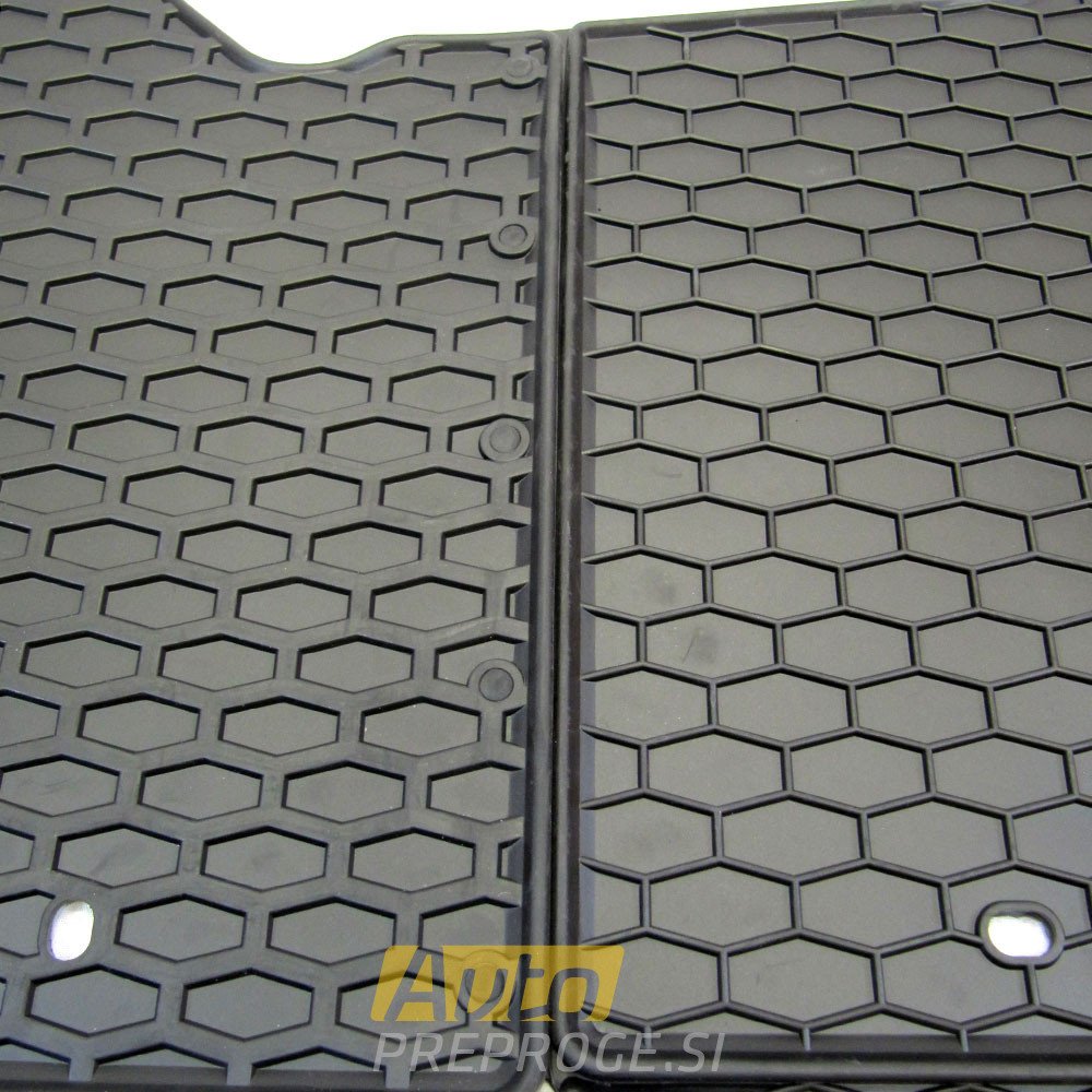 Gumeni tepisi za auto OPEL Vivaro [B] (1. vrsta) (2014 - 2019); RENAULT Trafic III (1. vrsta) (2014 - ); FIAT Talento II (1. vrsta) (2016 - ); NISSAN NV300 (1. vrsta) (2014 - ); NISSAN Primastar (1 — slika 3