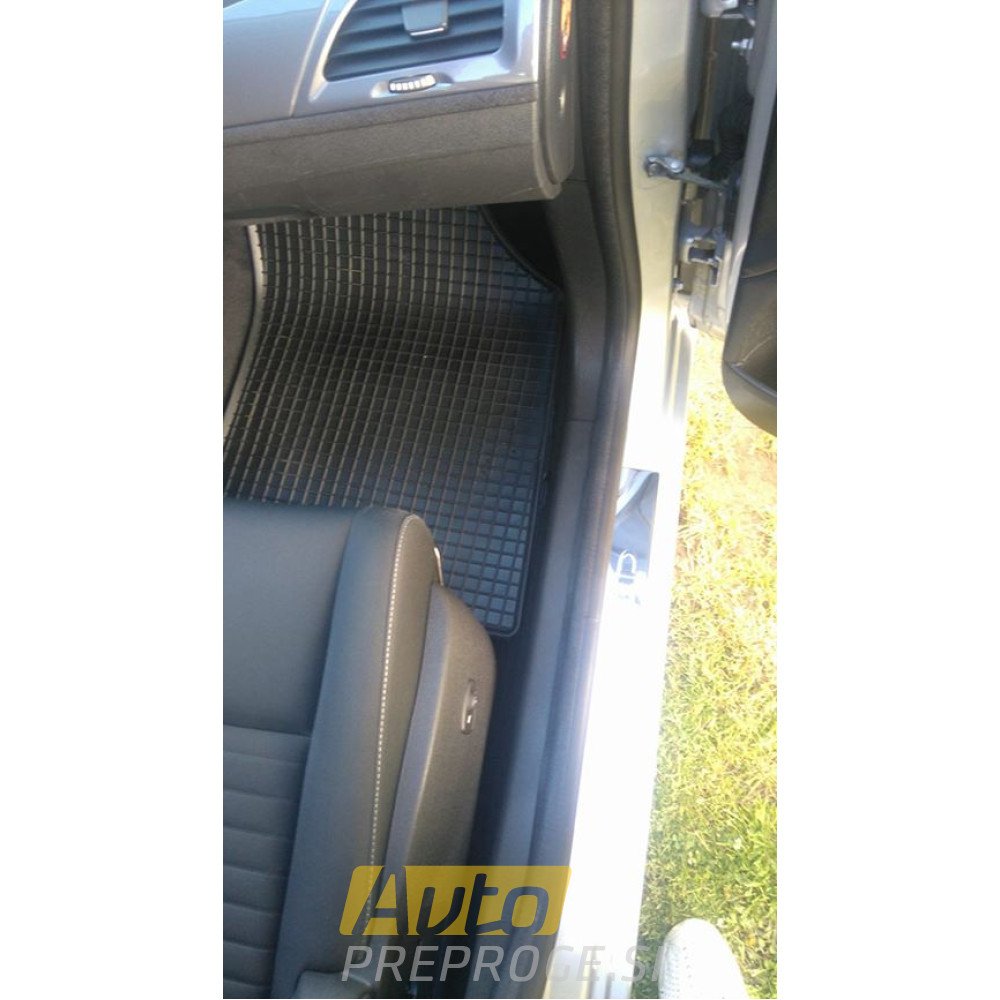 Gumeni tepisi za auto RENAULT Megane III (2009 - 2016) — slika 4