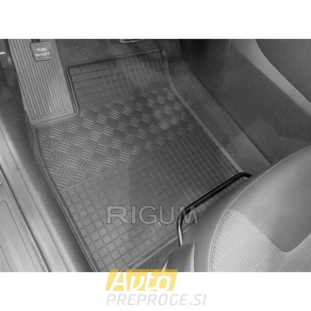 Gumeni tepisi za auto KIA Niro (tudi Hybrid) (2016 - )