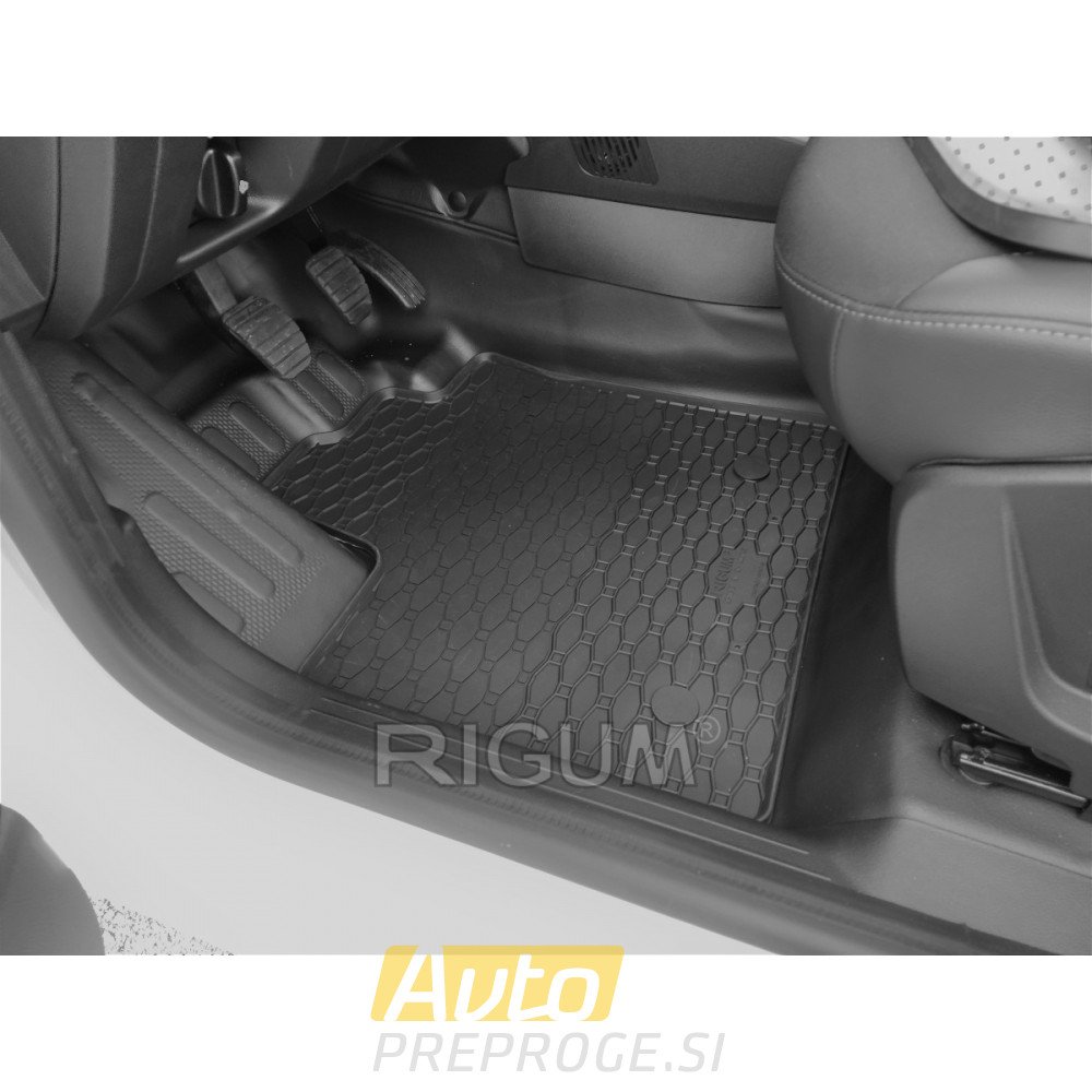 Gumeni tepisi za auto RENAULT Express (1. red sjedala) (2021 - )
